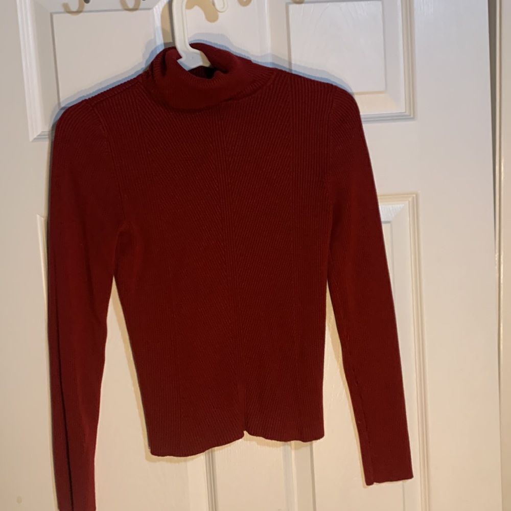 Hilliard & Hanson Red Tutttle Neck Size M - Picture 1 of 9
